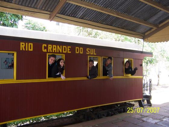 O trem que chega é o mesmo trem da partida