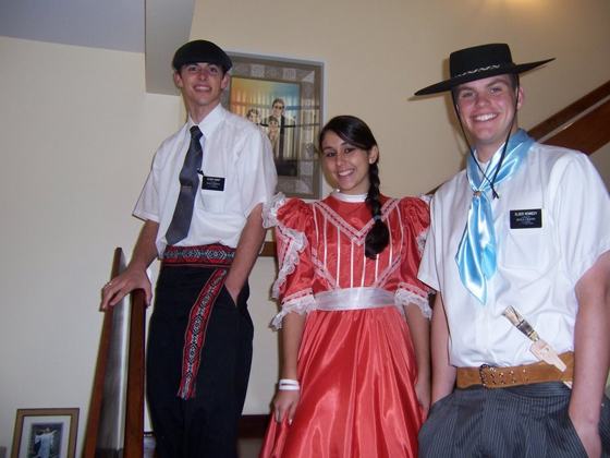 Meus gaúchos preferidos: Nathália, Elder Hurst, Elder Kennedy