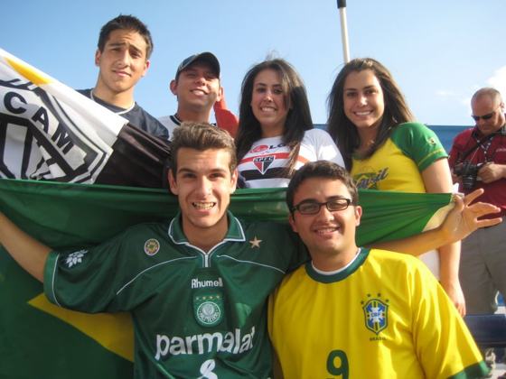 Brasileiros, brasileiros, atleticanos!