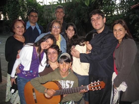 Família que canta unida...