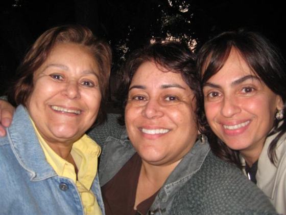 Com mamãe e Cláudia