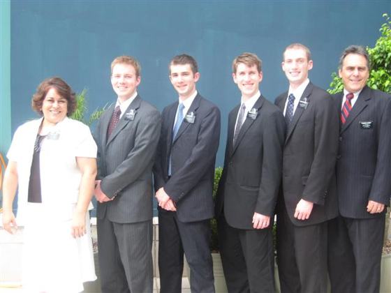 Chegada de 04 de Fevereiro de 2010: E LItchfield, E Mott, E Billings, E Petersen